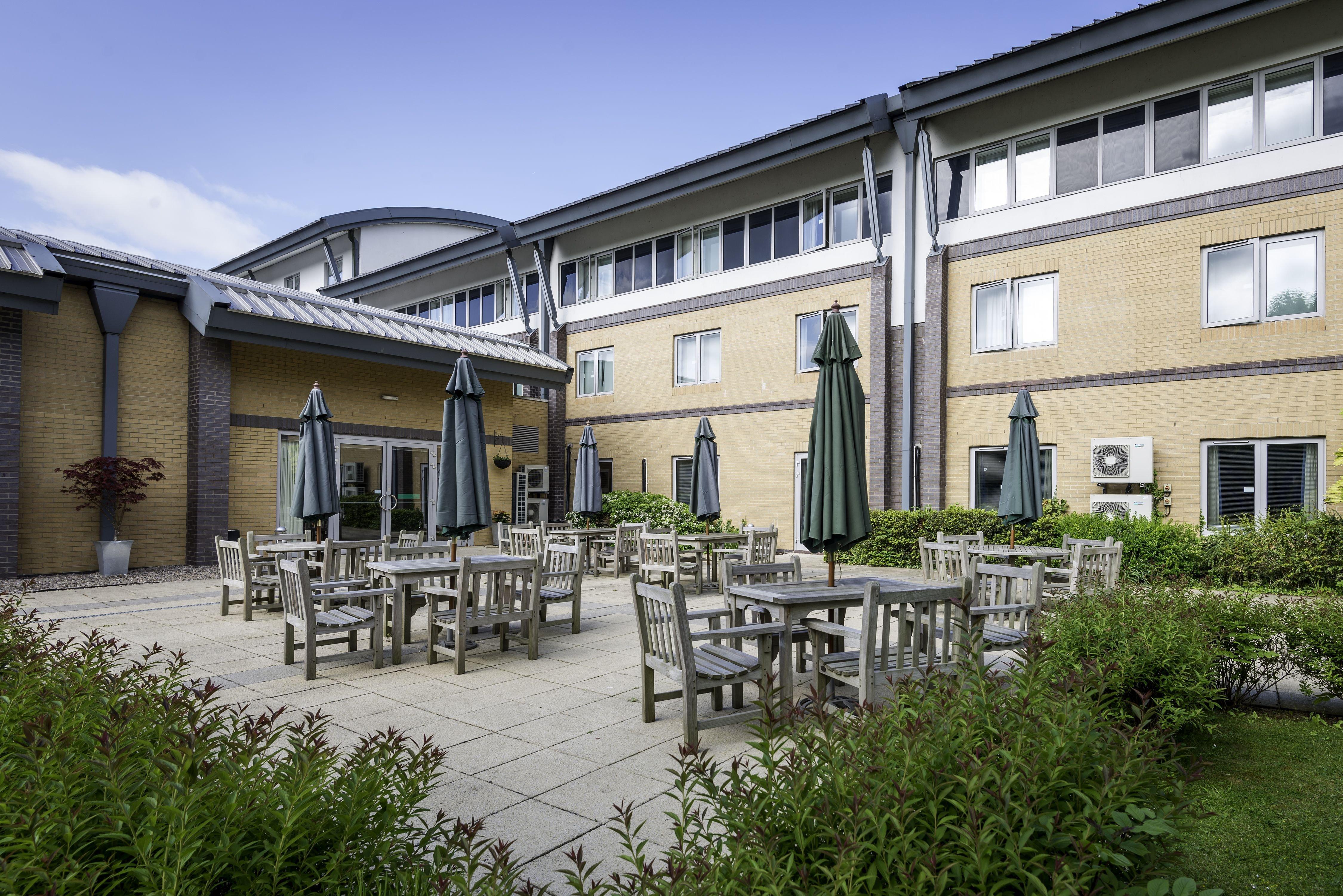 Holiday Inn Oxford By Ihg Exterior foto