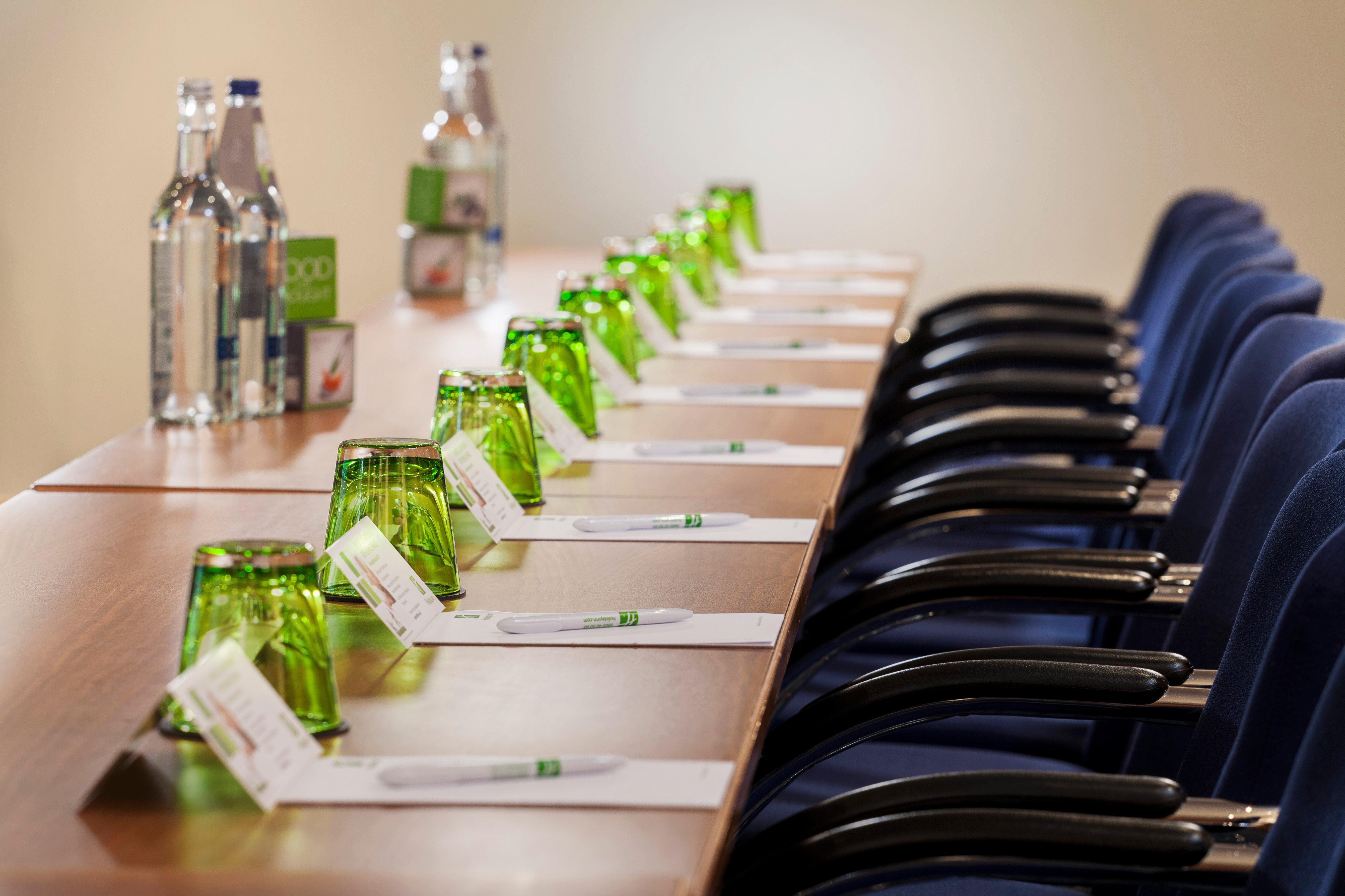 Holiday Inn Oxford By Ihg Exterior foto