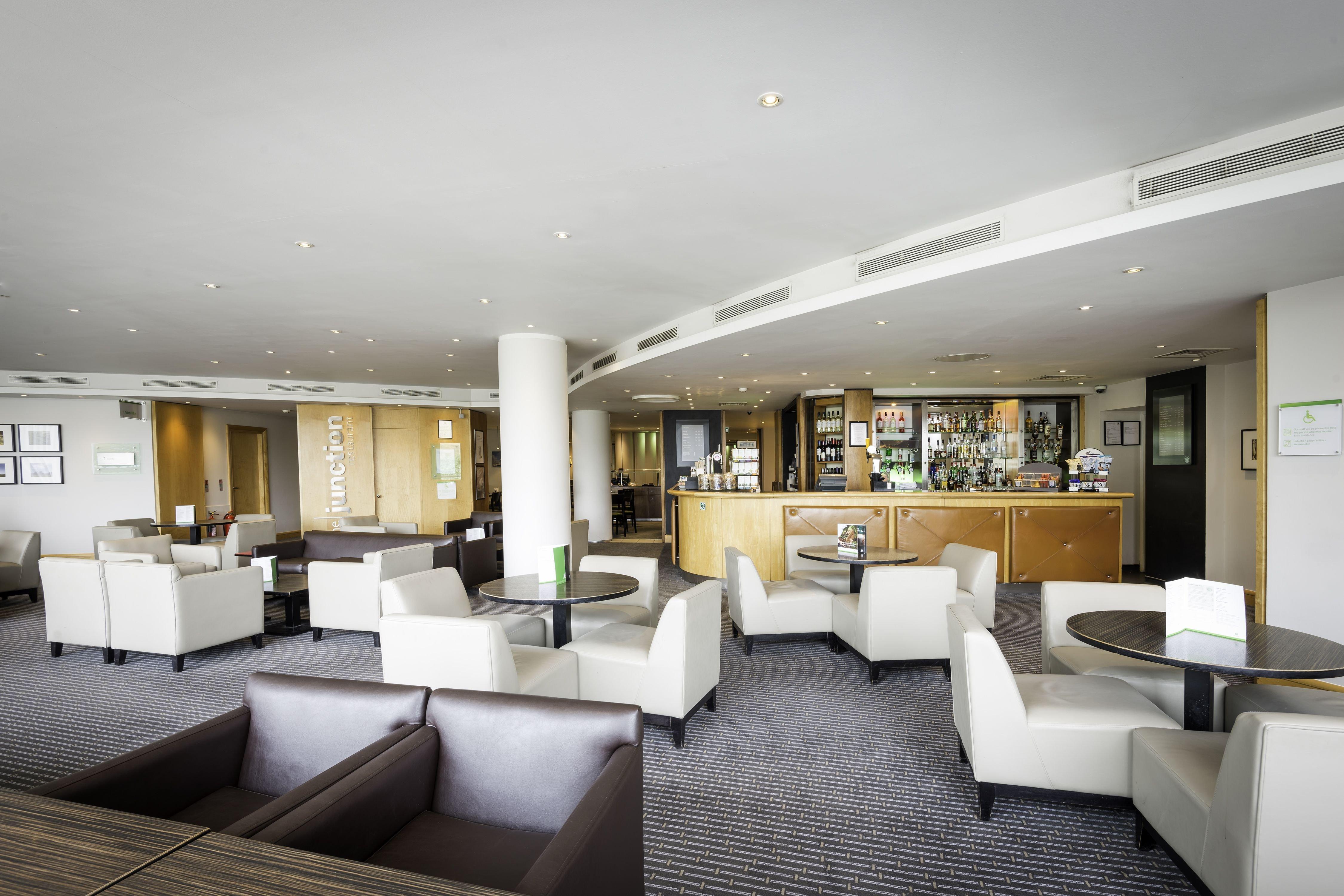 Holiday Inn Oxford By Ihg Exterior foto
