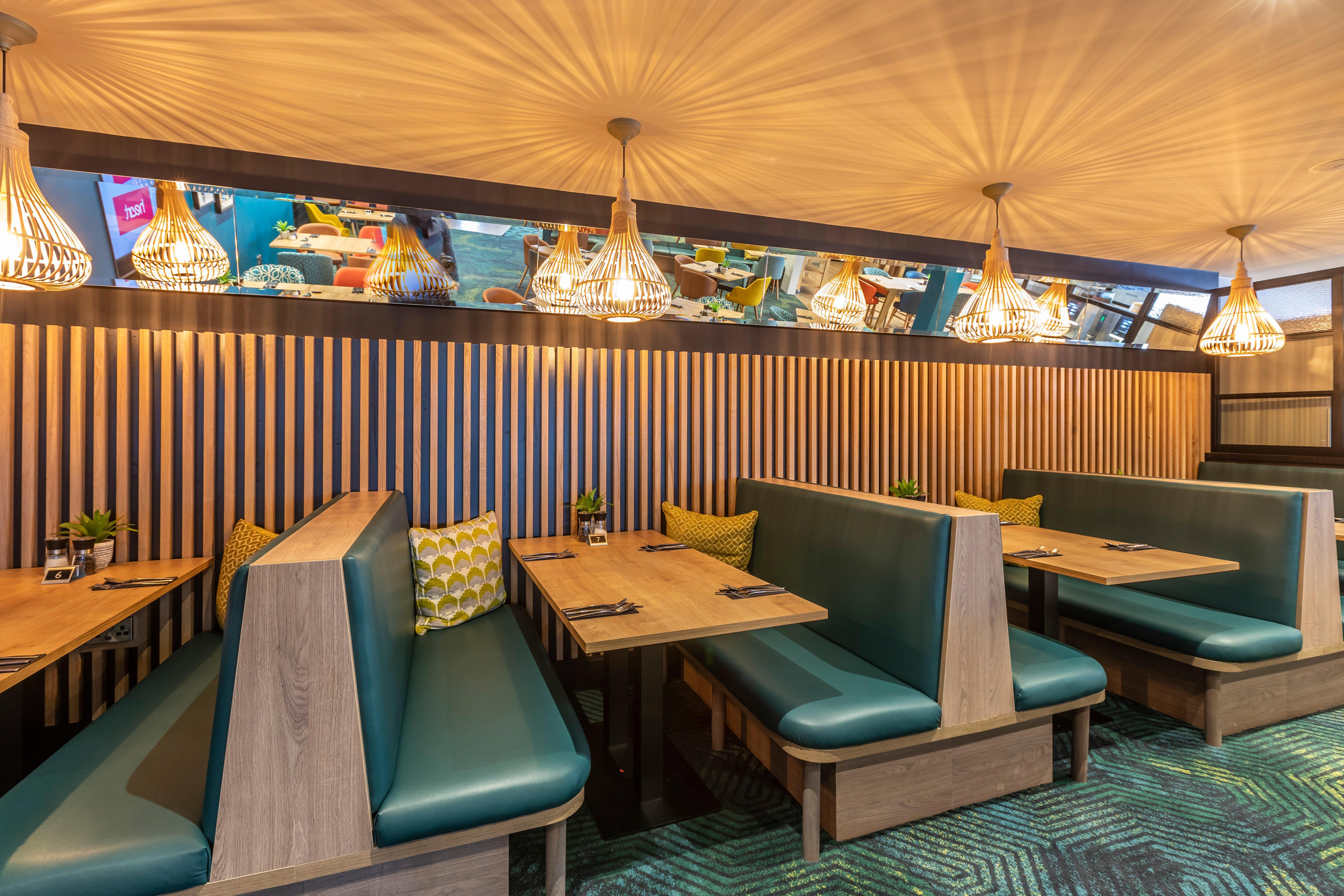 Holiday Inn Oxford By Ihg Exterior foto