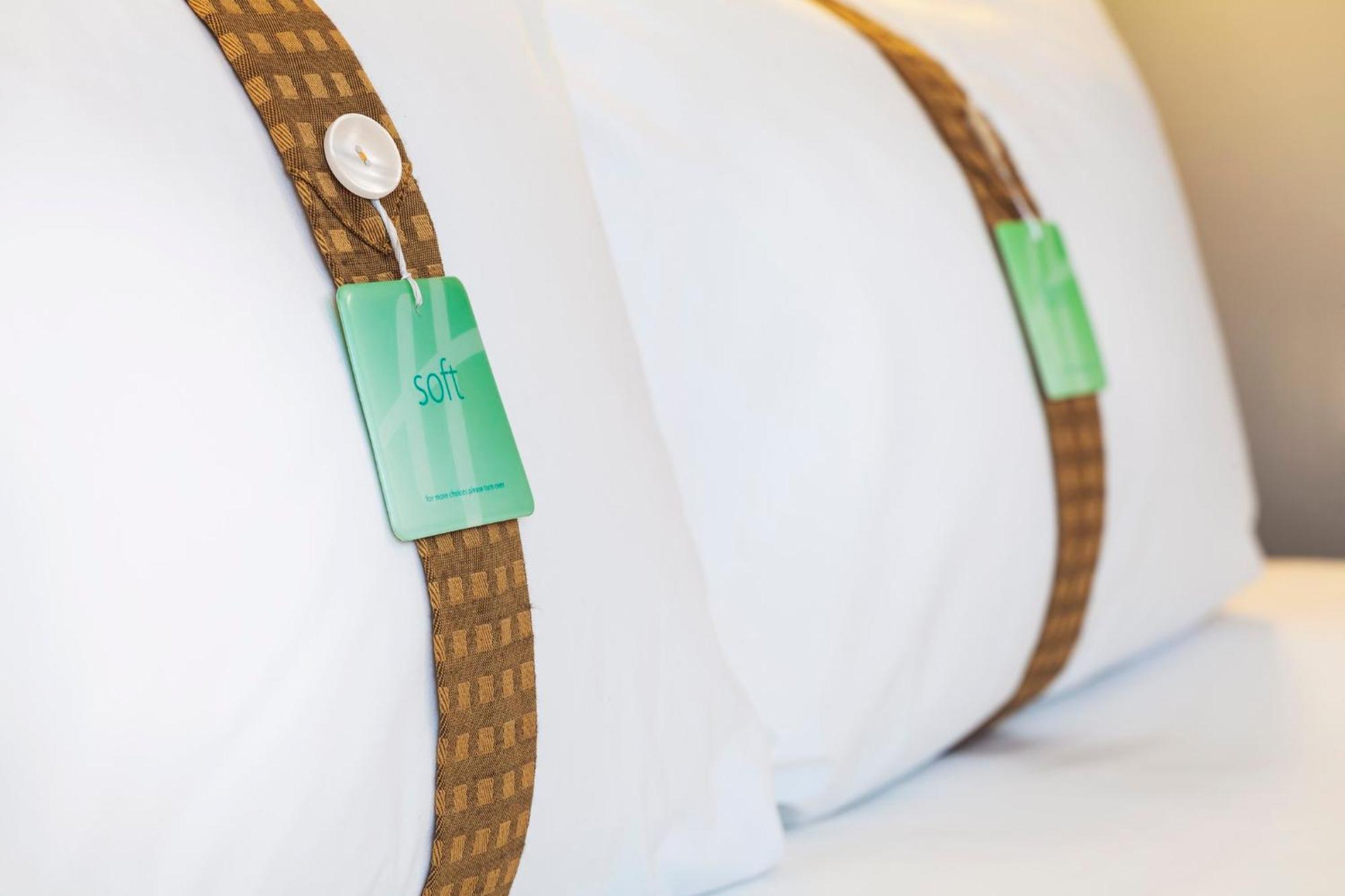 Holiday Inn Oxford By Ihg Exterior foto