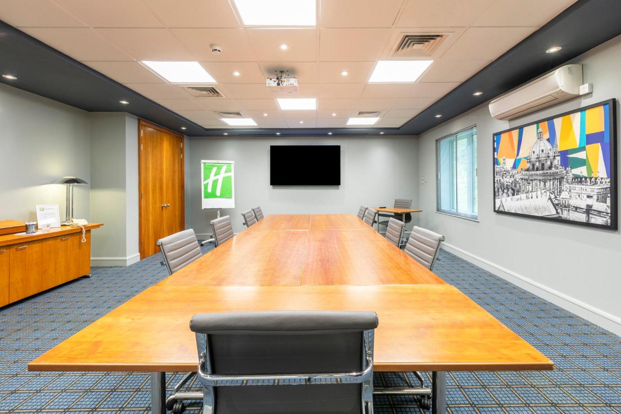 Holiday Inn Oxford By Ihg Exterior foto