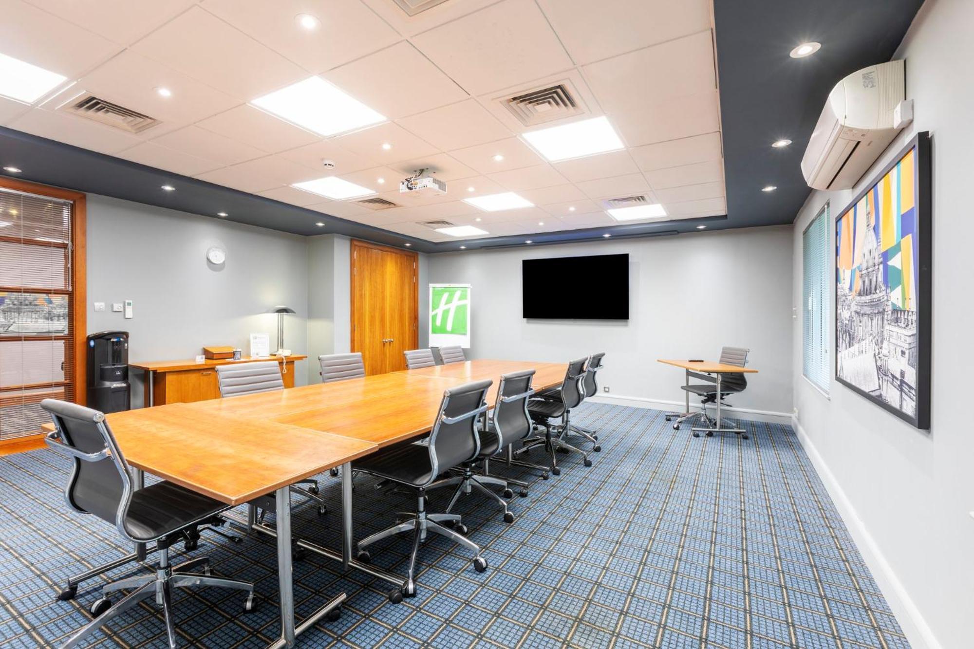 Holiday Inn Oxford By Ihg Exterior foto