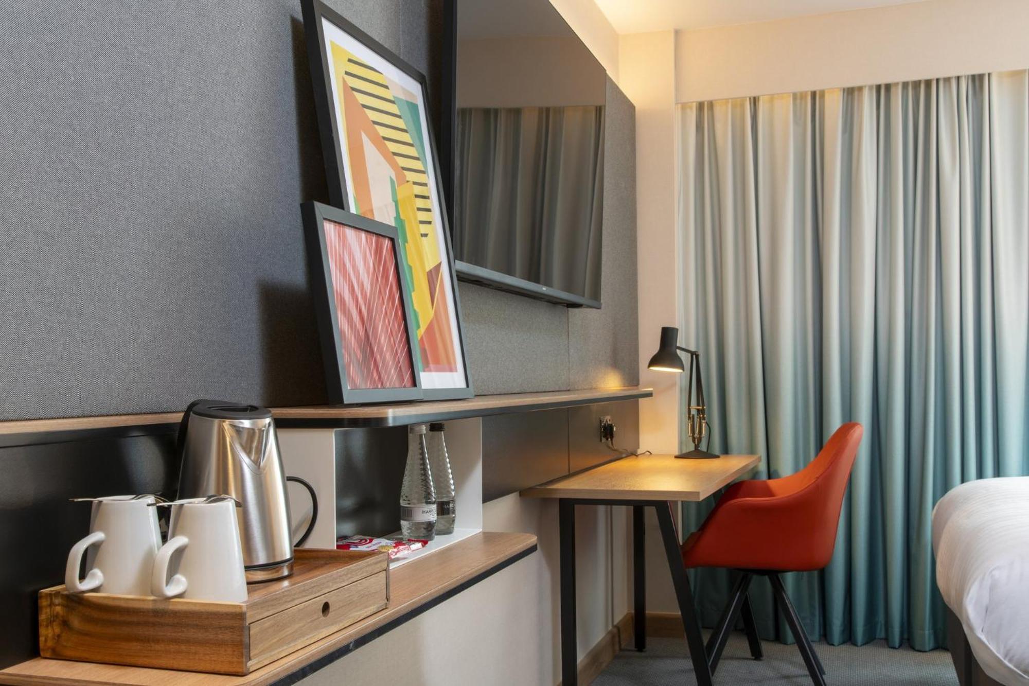 Holiday Inn Oxford By Ihg Exterior foto